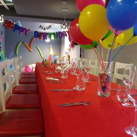 Net Hotel ピテシュティ エクステリア 写真